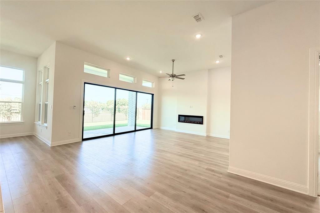 9829 Palermo Lane Property Photo 3