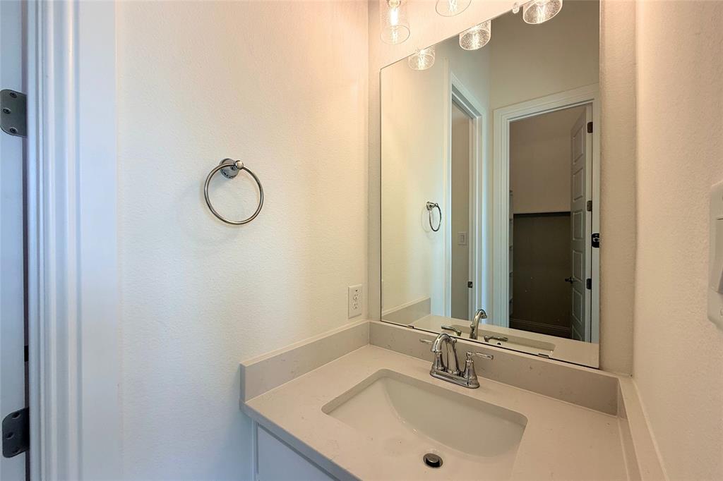 9829 Palermo Lane Property Photo 15