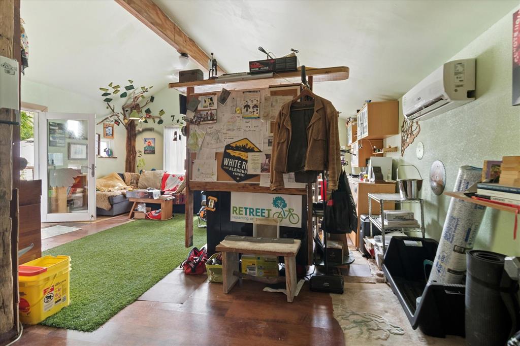 8910 San Fernando Way Property Photo 20
