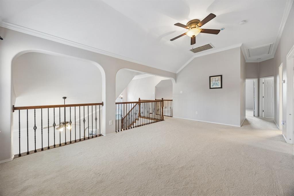 9004 Regal Oaks Drive Property Photo 19