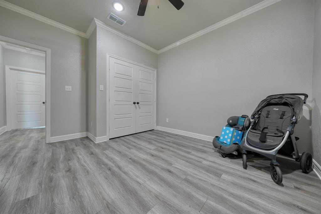 12121 Oak Grove Drive Property Photo 31