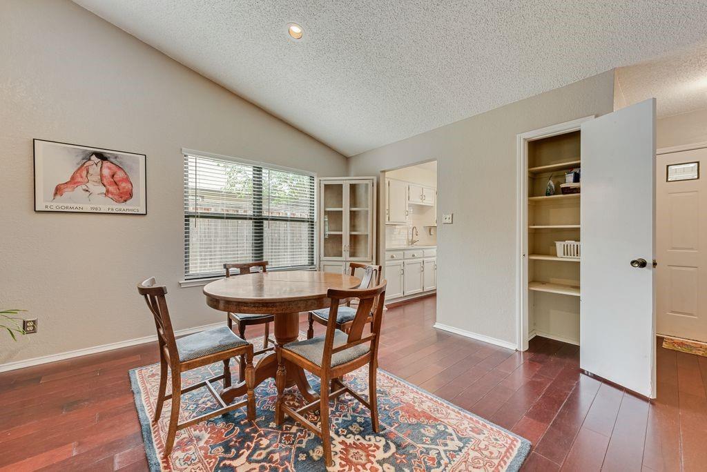 2904 Weston Drive Property Photo 8