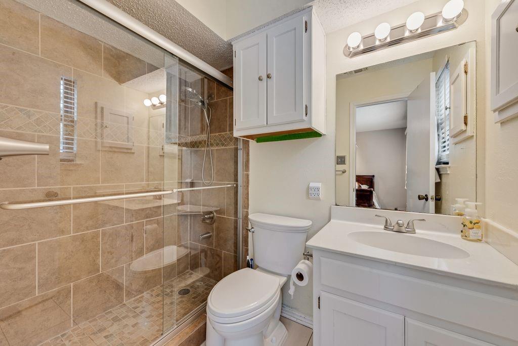 2904 Weston Drive Property Photo 17