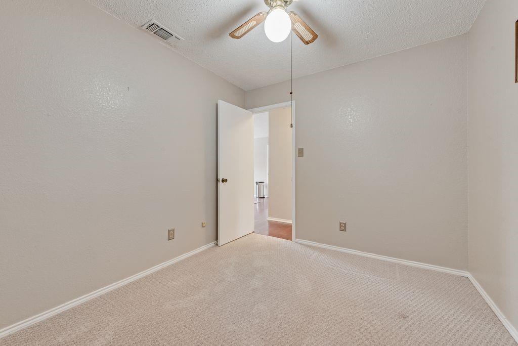 2904 Weston Drive Property Photo 25
