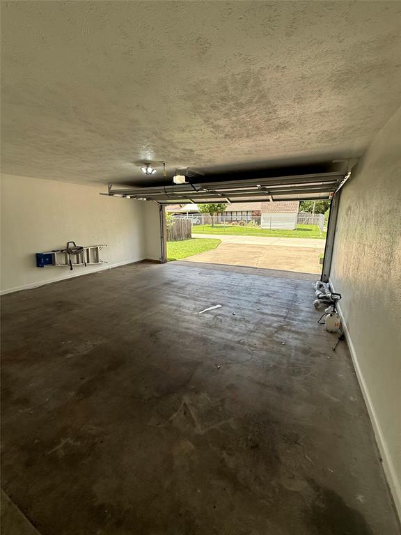 2117 Wellington Drive Property Photo 14
