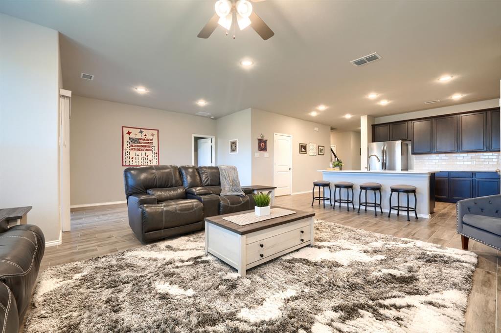 3805 S Courtney Court Property Photo 10