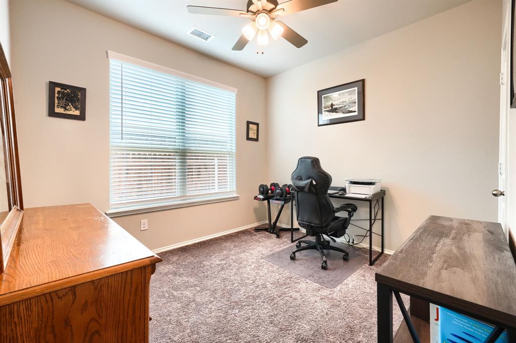 3805 S Courtney Court Property Photo 13