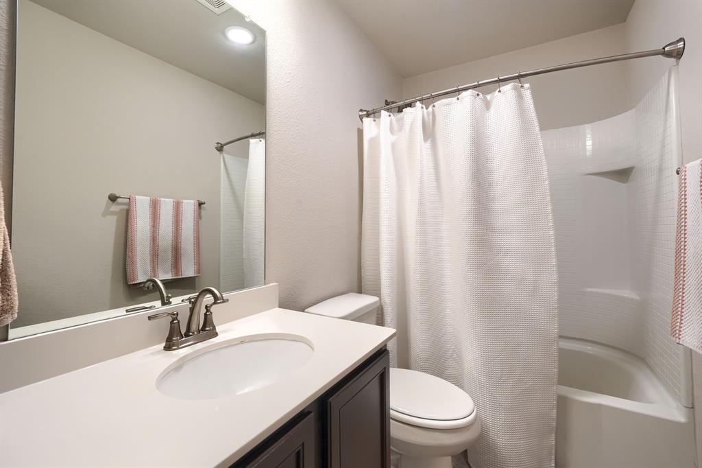3805 S Courtney Court Property Photo 24