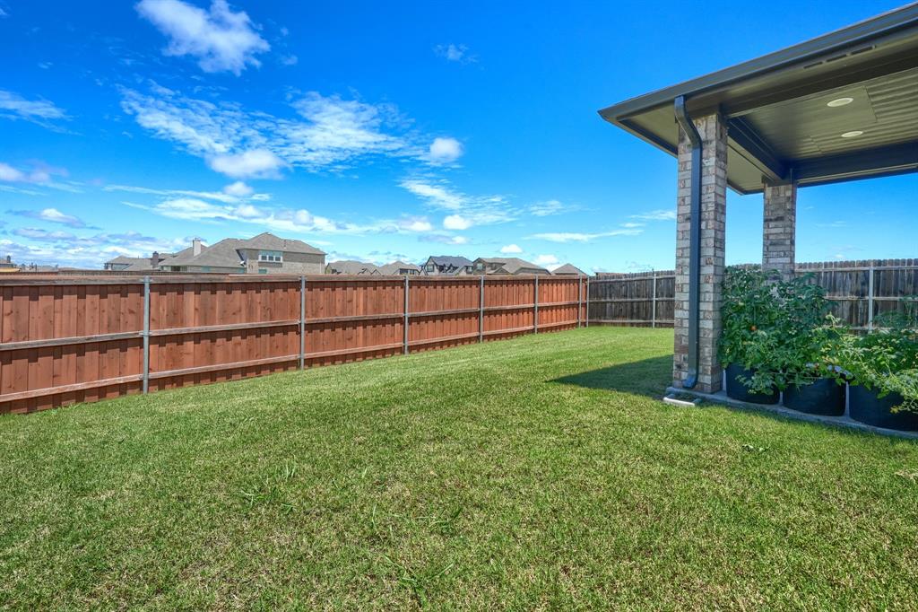 3805 S Courtney Court Property Photo 28