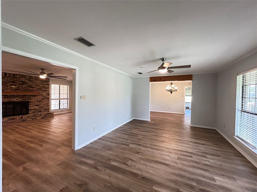 122 Cedar Springs Boulevard Property Photo 5
