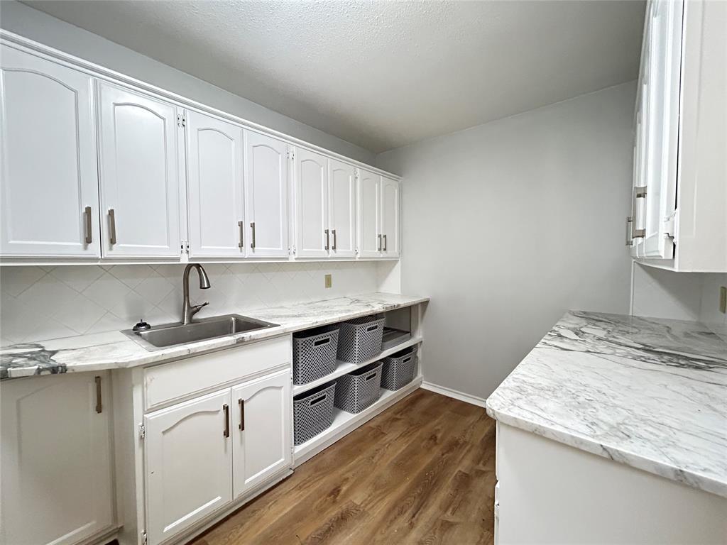 122 Cedar Springs Boulevard Property Photo 14