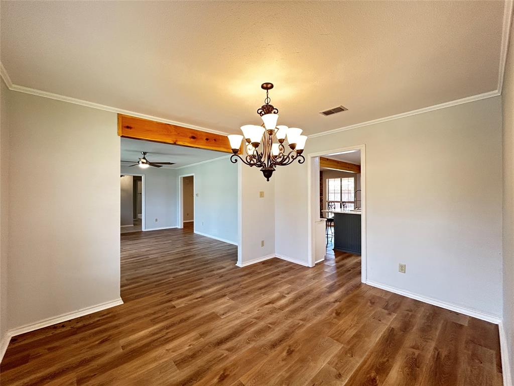 122 Cedar Springs Boulevard Property Photo 15