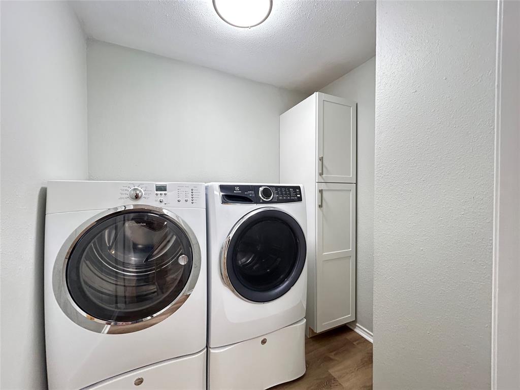122 Cedar Springs Boulevard Property Photo 17