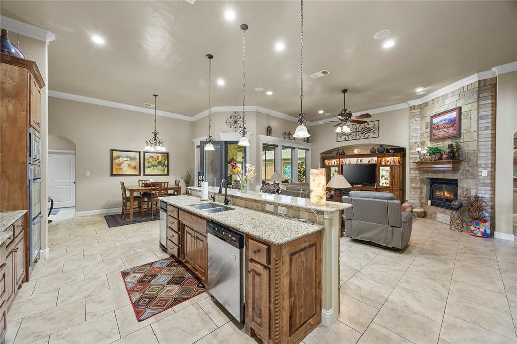7901 Bentley Drive Property Photo 10