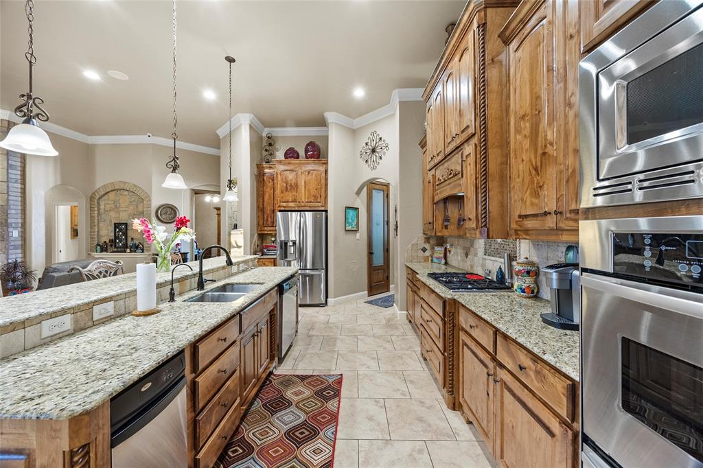 7901 Bentley Drive Property Photo 11