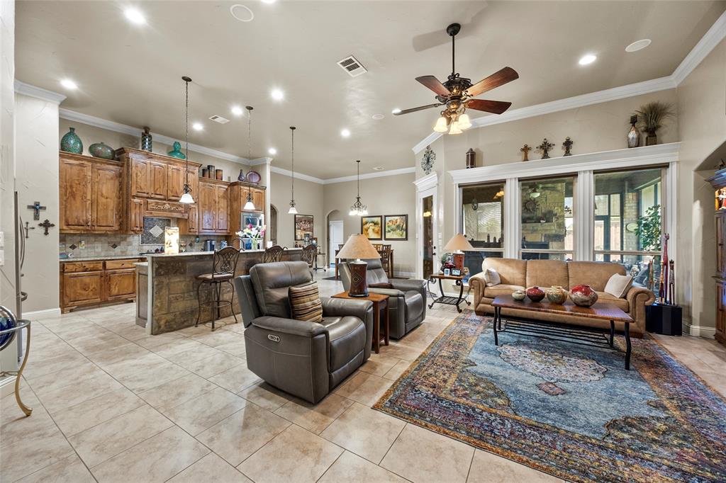 7901 Bentley Drive Property Photo 14