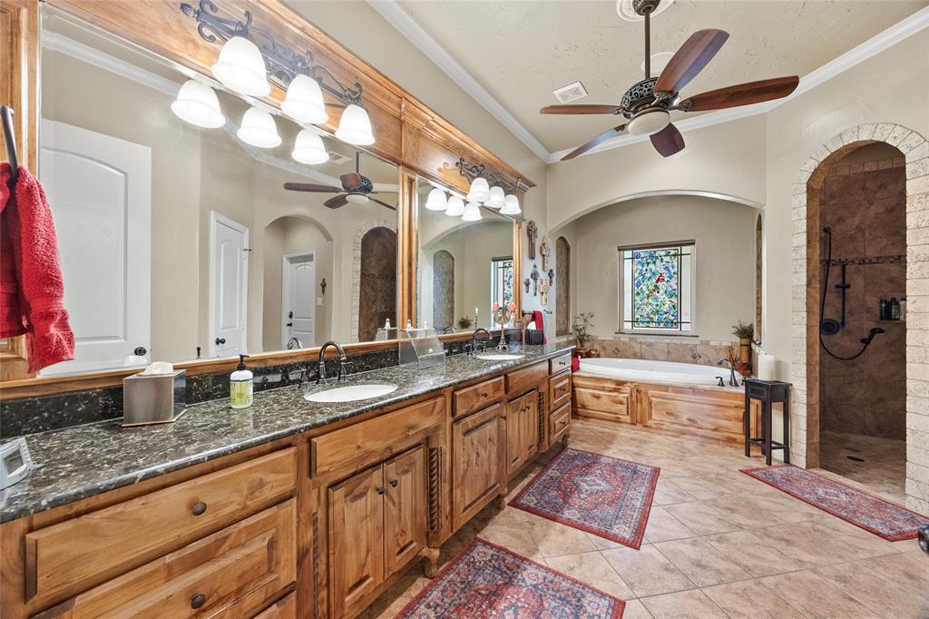 7901 Bentley Drive Property Photo 20