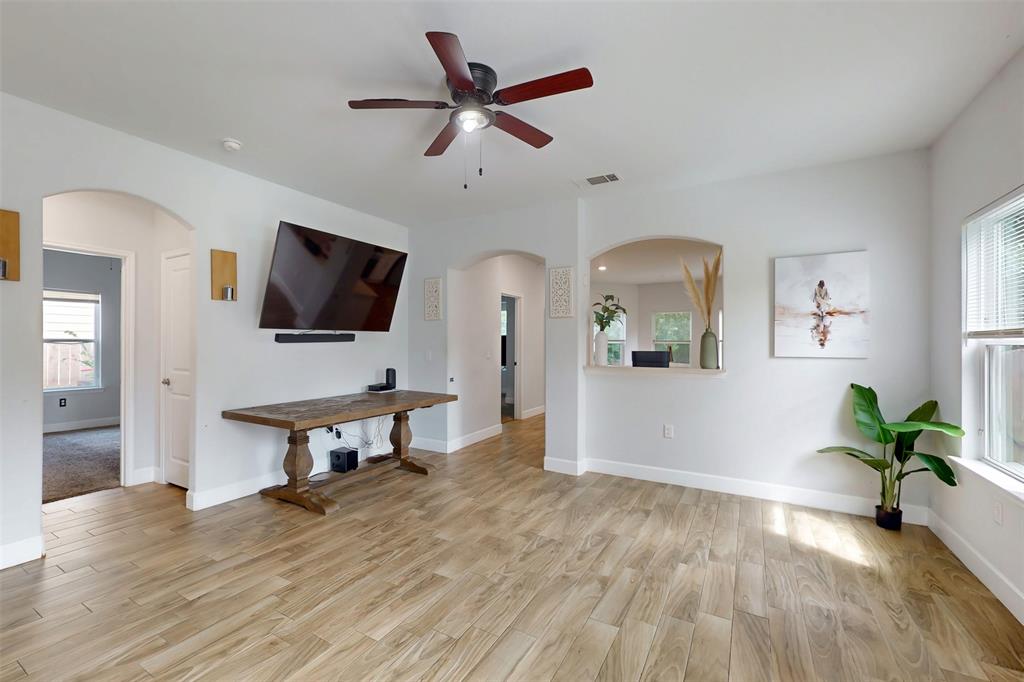 2763 Prosperity Avenue Property Photo 8