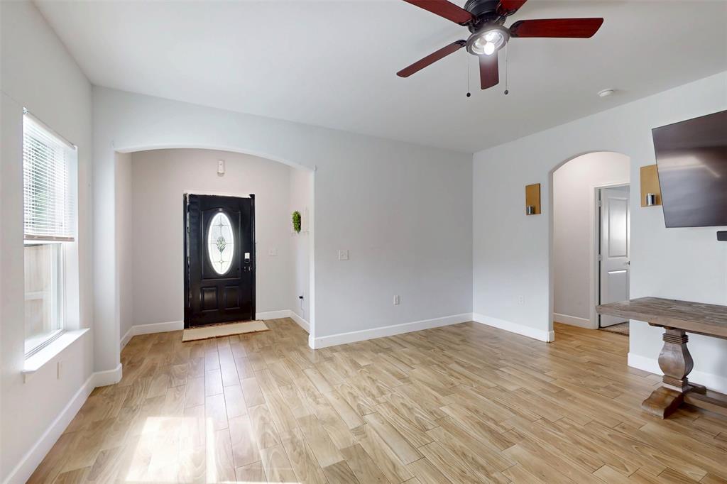 2763 Prosperity Avenue Property Photo 10