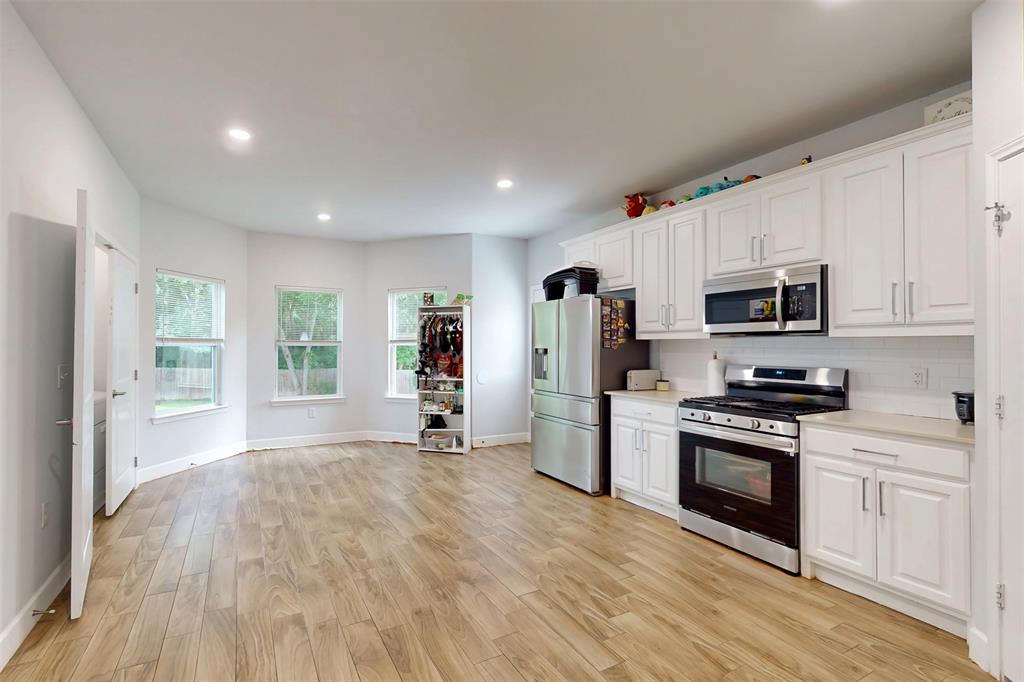 2763 Prosperity Avenue Property Photo 11