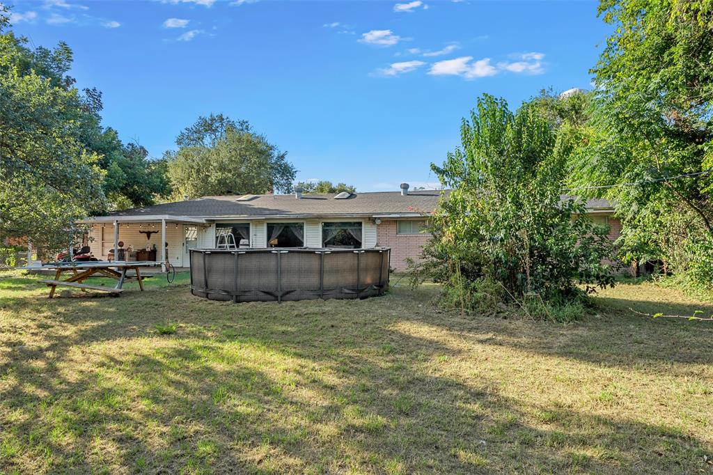 204 Oakland Place Property Photo 29