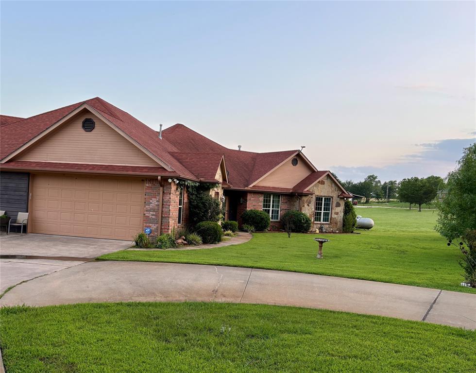 3084 Hagerman Road Property Photo 2