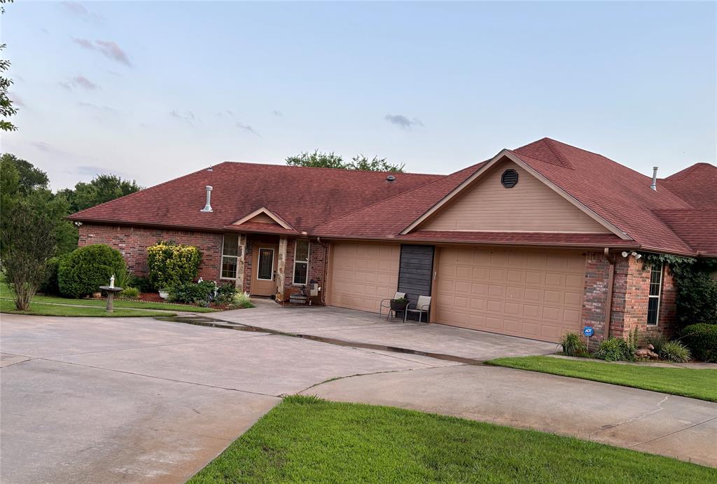 3084 Hagerman Road Property Photo 3