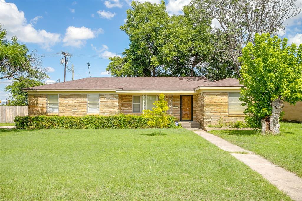 601 Perry Drive Property Photo 1