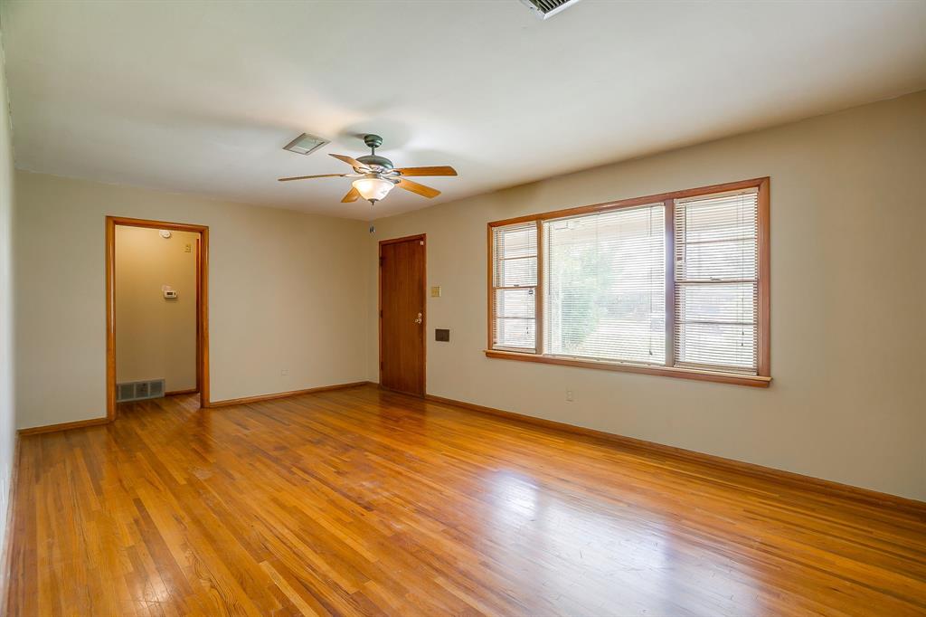 601 Perry Drive Property Photo 6