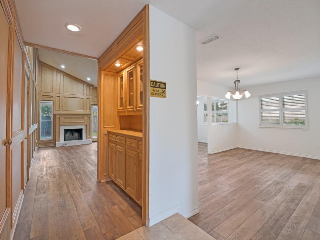4504 Palos Verdes Drive Property Photo 4