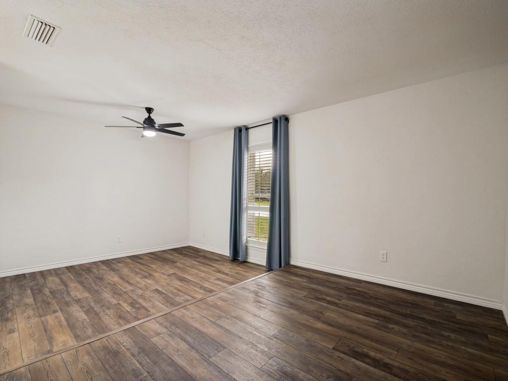 4504 Palos Verdes Drive Property Photo 15