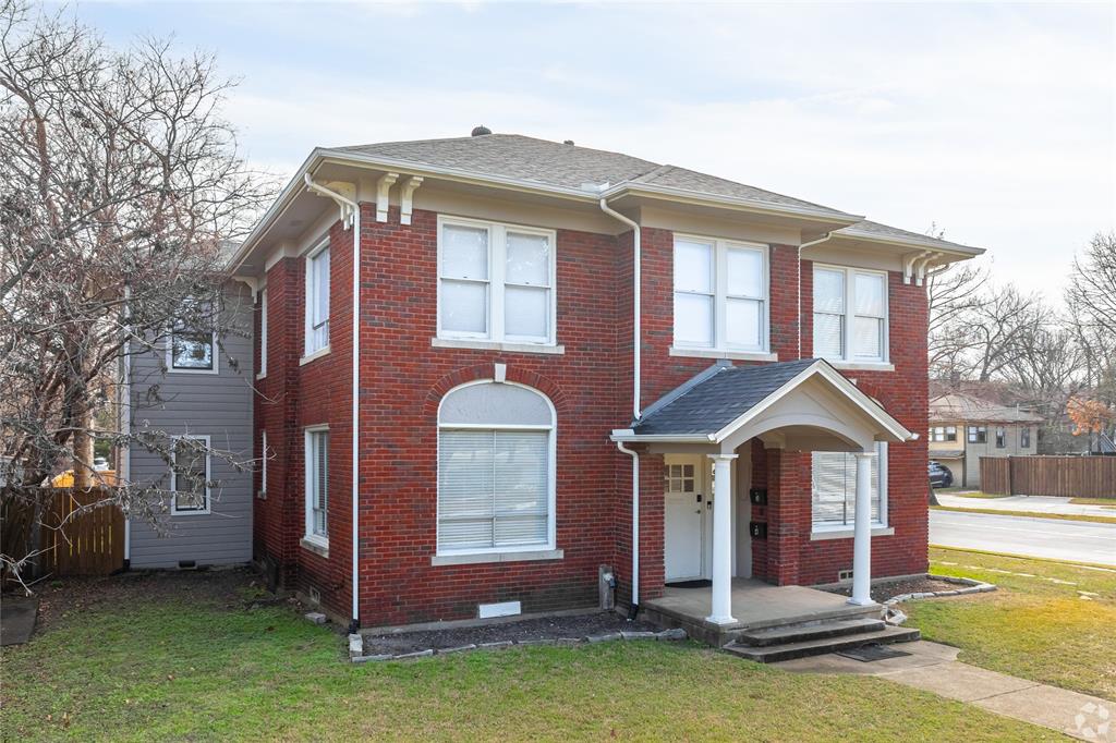 5204 Junius Street Property Photo 2