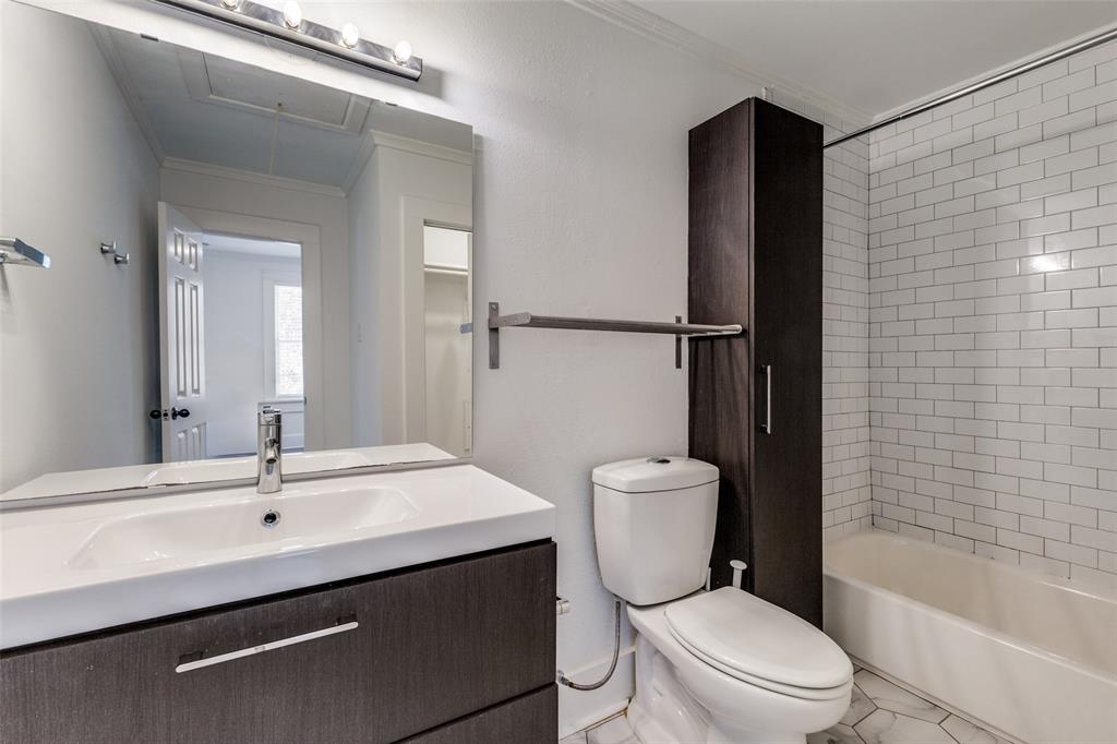 5204 Junius Street Property Photo 14