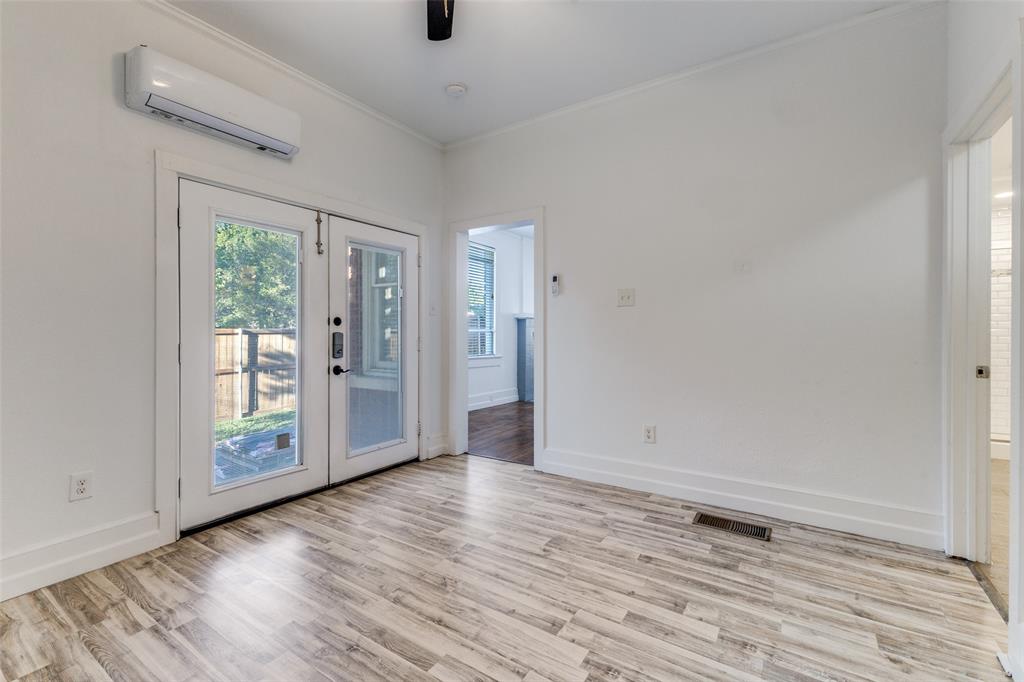 5204 Junius Street Property Photo 18