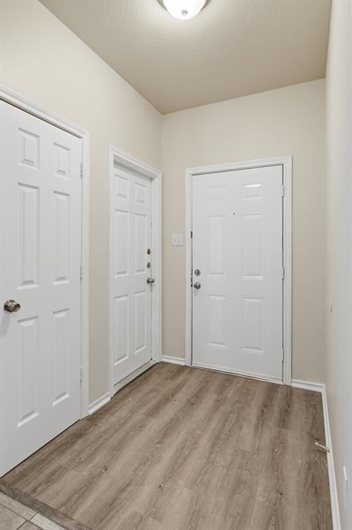 6317 Rockhaven Drive Property Photo 4