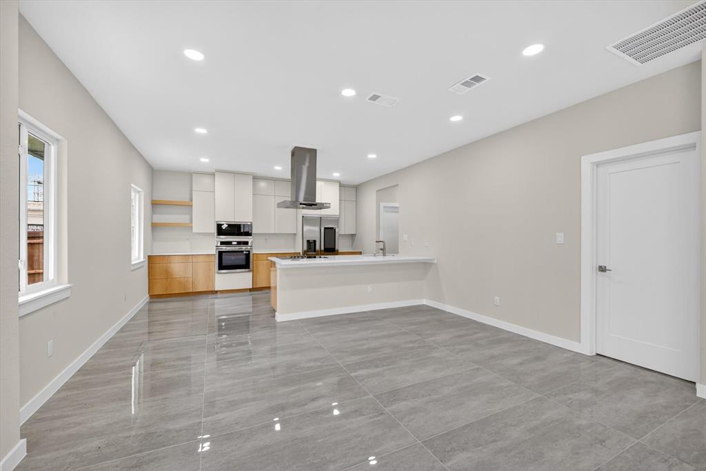105 Rolston Road Property Photo 11