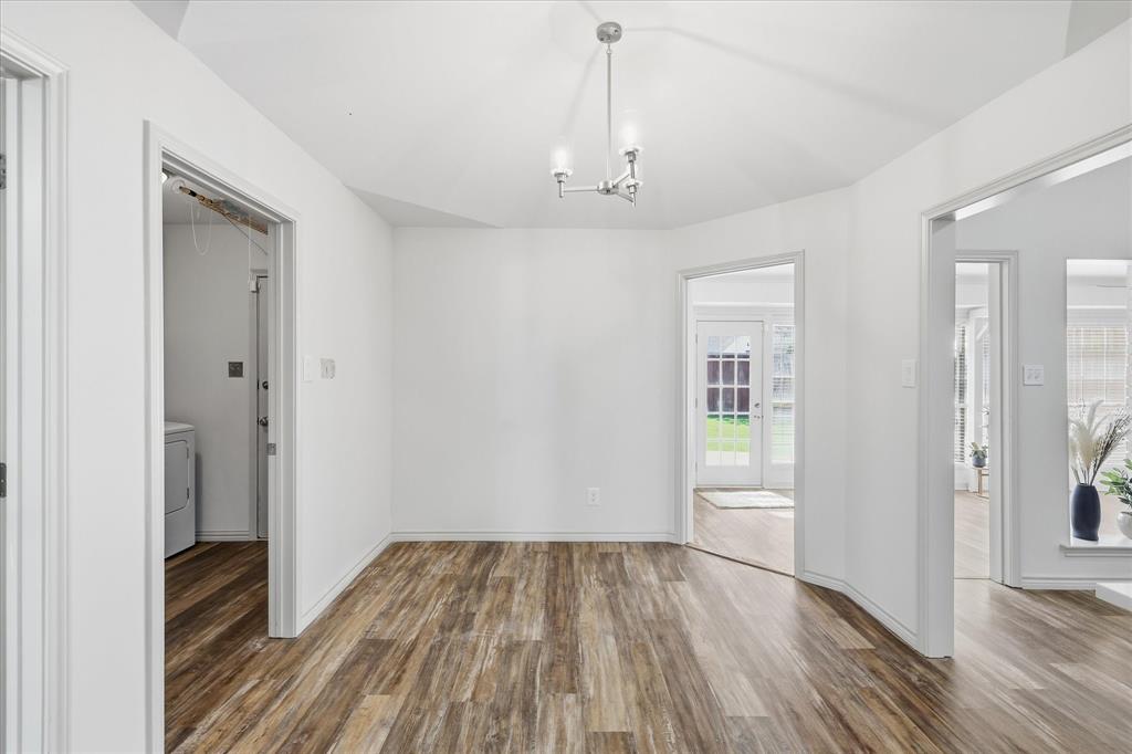 490 Spruce Drive Property Photo 10