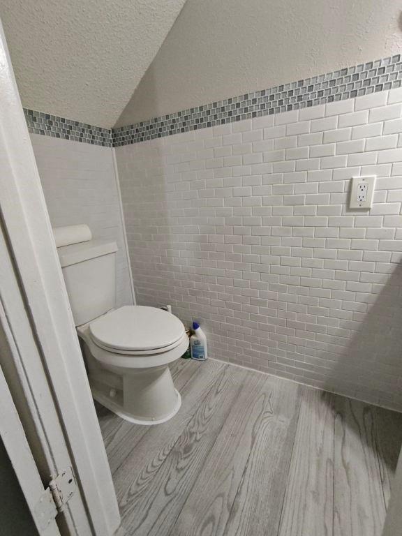 9696 Walnut Street 1201 Property Photo 14