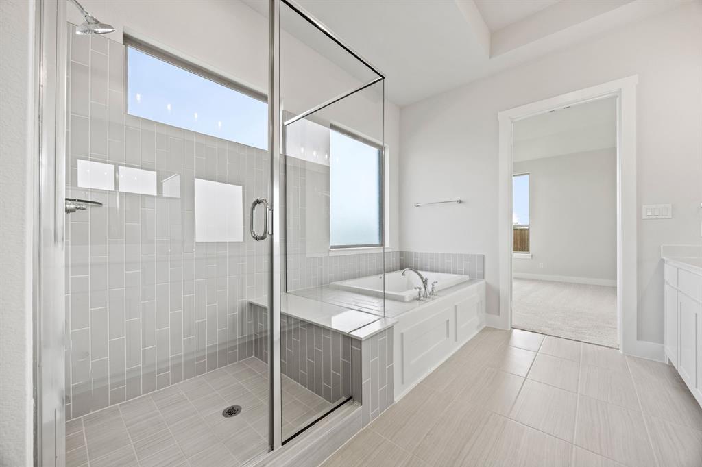 4004 Reserve Way Property Photo 10
