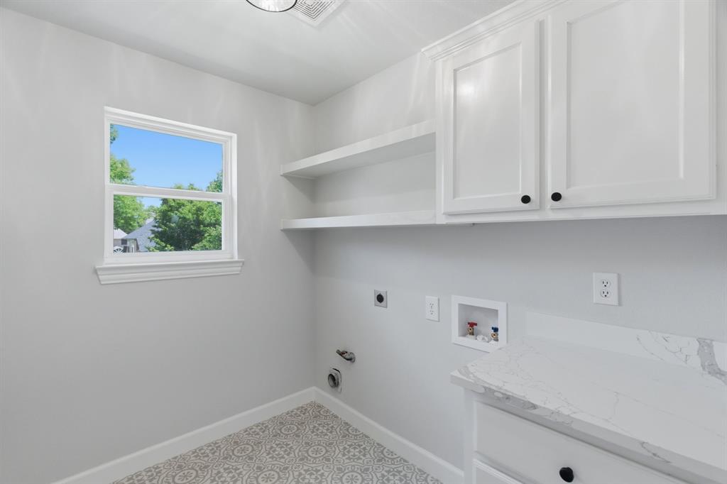 1123 Hampton Drive Property Photo 28