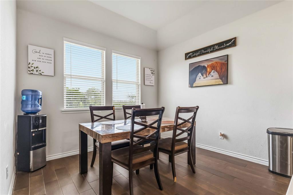 11005 Mustang Trail Property Photo 14