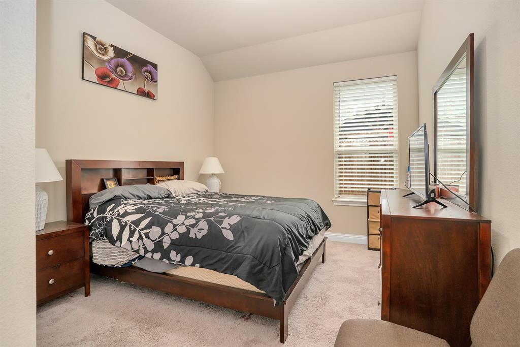 395 Strait Lane Property Photo 18