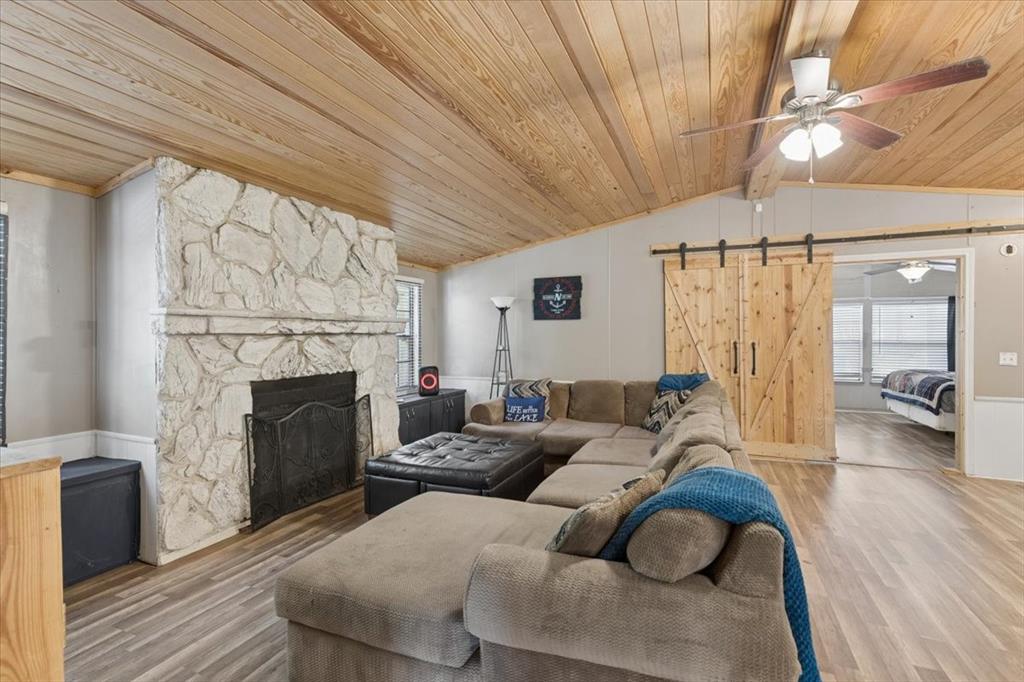 245 Ben Lacy Drive Property Photo 3