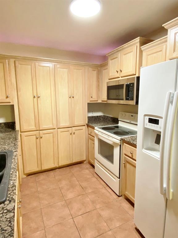 409 Cr 3060 Property Photo 6