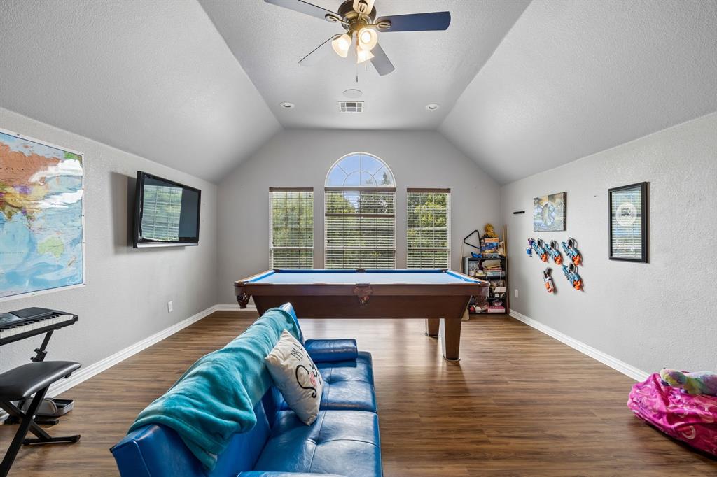 6211 Crestridge Lane Property Photo 10