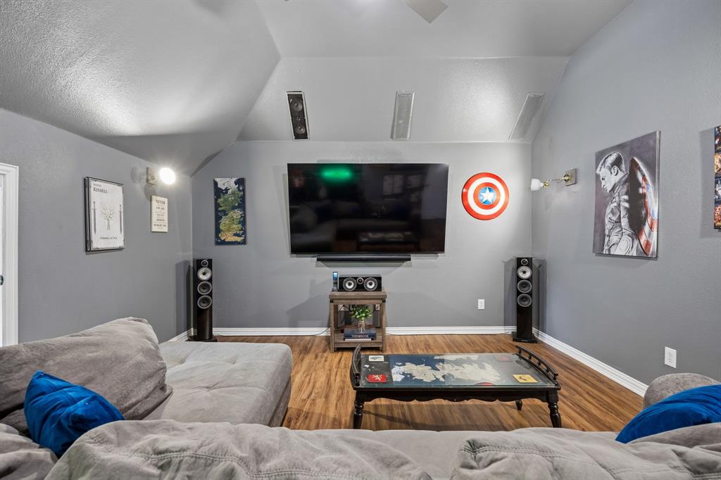 6211 Crestridge Lane Property Photo 11