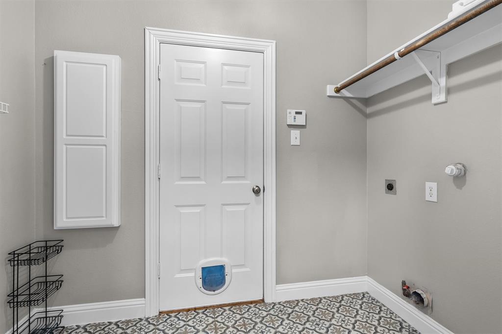 8381 Fullerton Street Property Photo 37