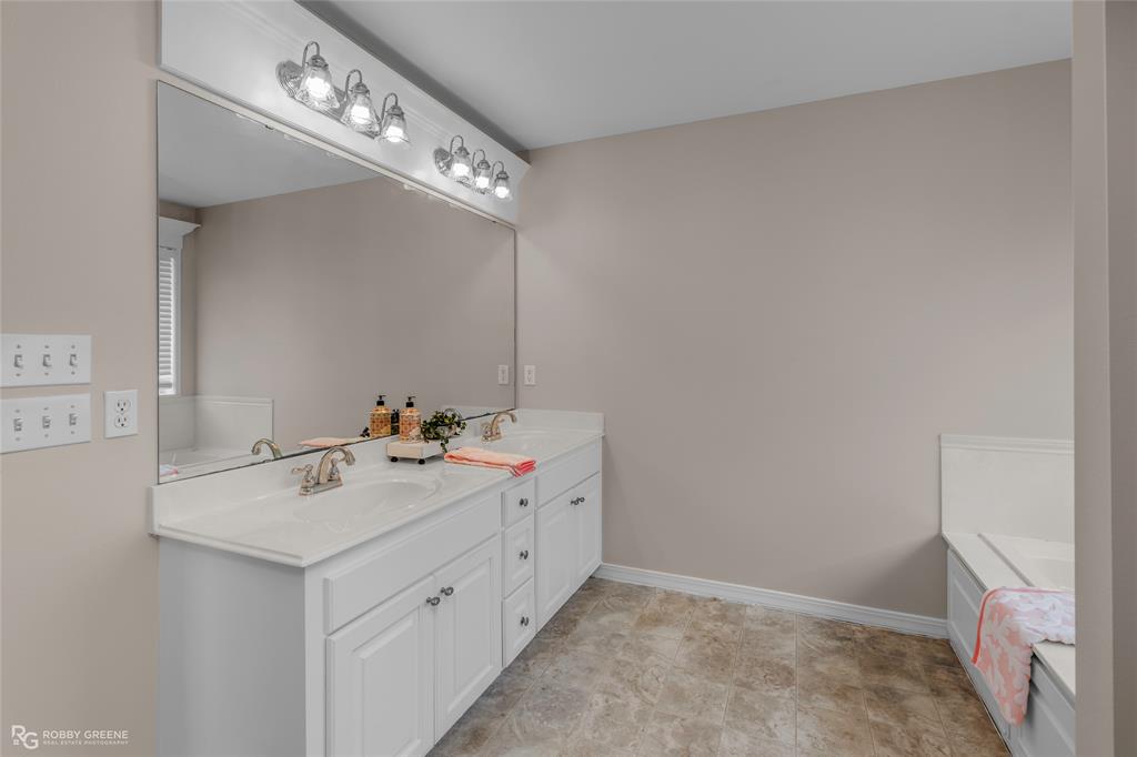 129 Wilburn Road Property Photo 21