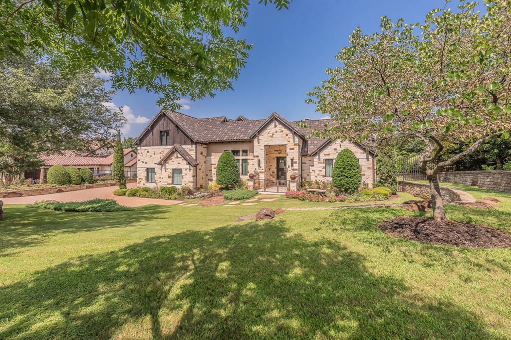 1413 Post Oak Place Property Photo 1