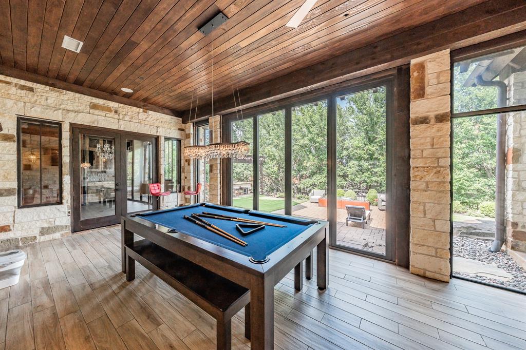 1413 Post Oak Place Property Photo 34